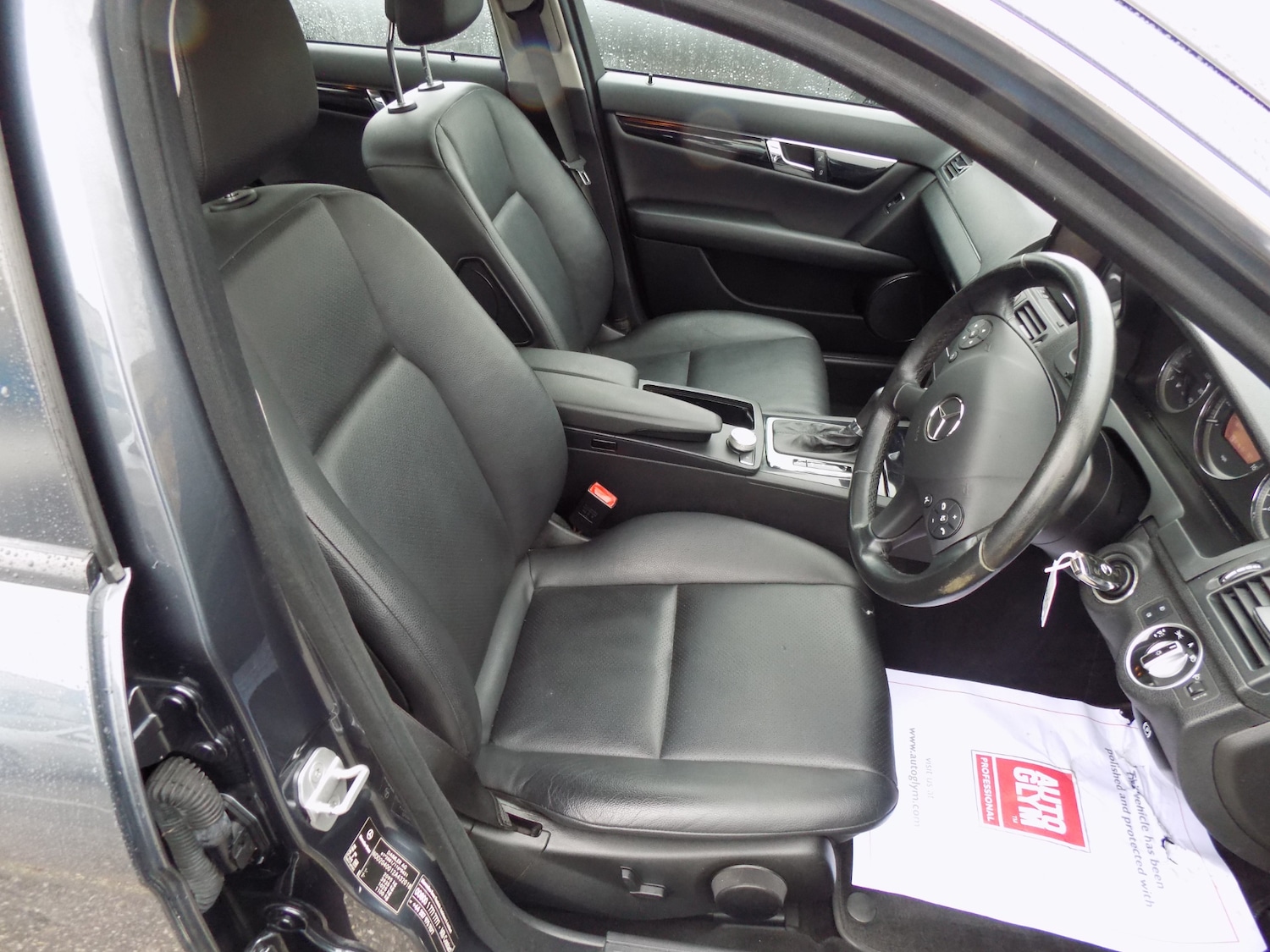 Used Mercedes-Benz C Class 2010 for sale - 77592922: Photo 7