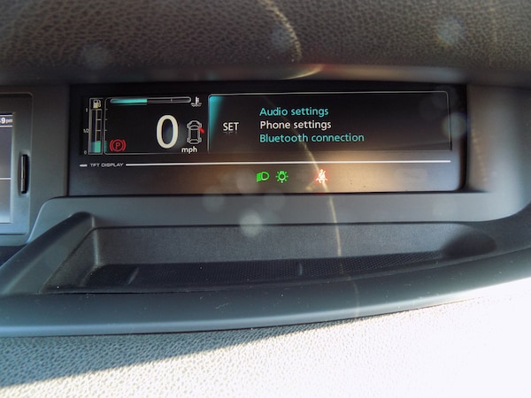 Used Renault Scenic 2012 for sale - 72864778: Photo 12