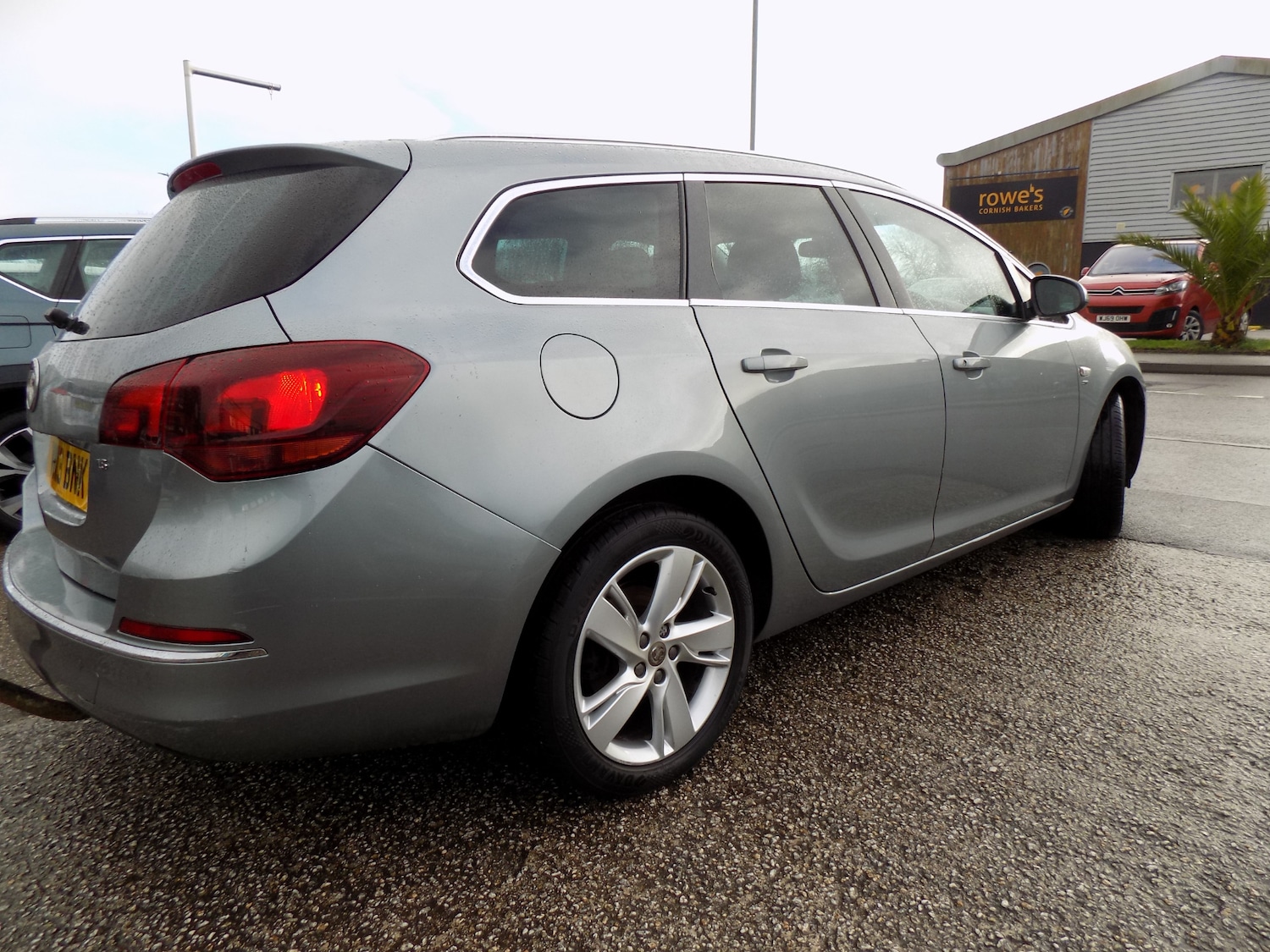 Used Vauxhall Astra 2013 for sale - 77013203: Photo 4