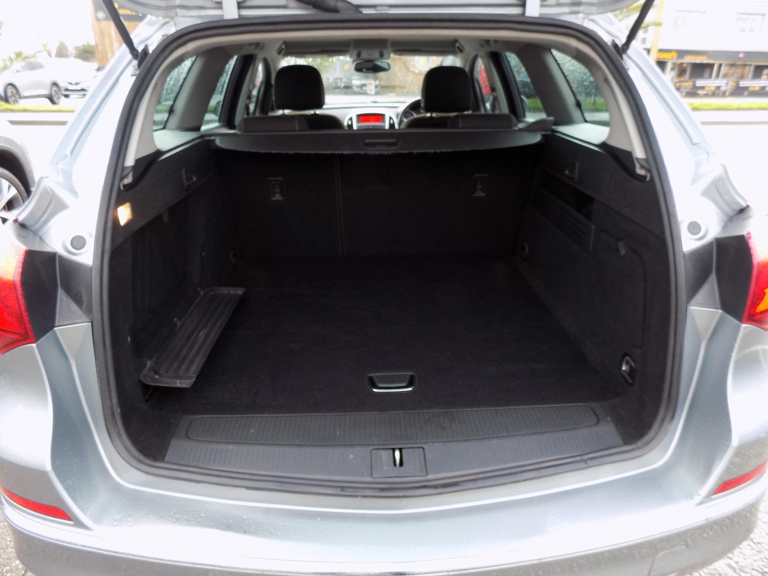 Used Vauxhall Astra 2013 for sale - 77013203: Photo 5