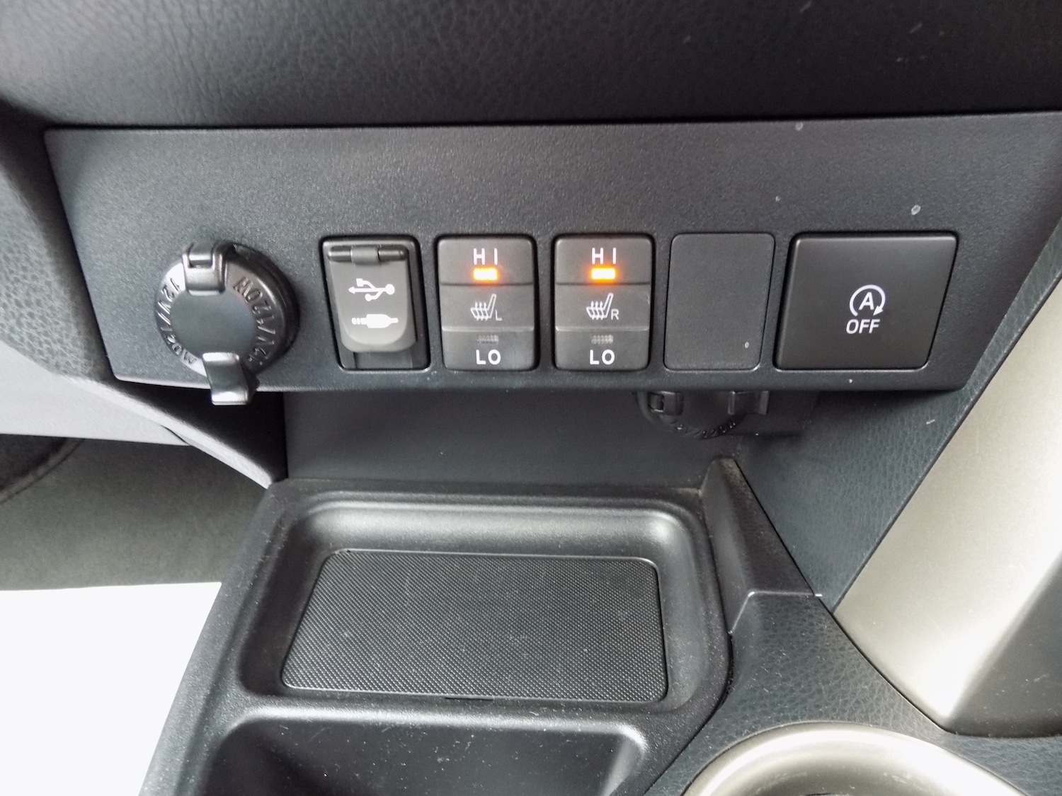 Used Toyota RAV4 2014 for sale - 76274265: Photo 13