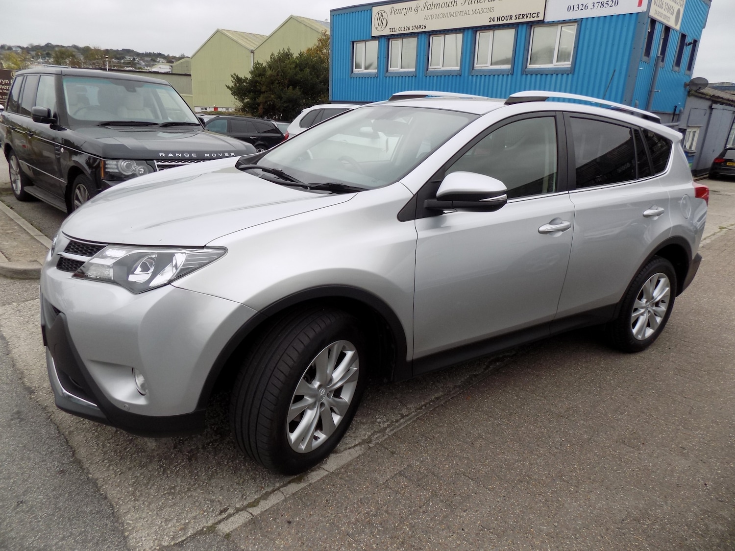 Used Toyota RAV4 2014 for sale - 76274265: Photo 2