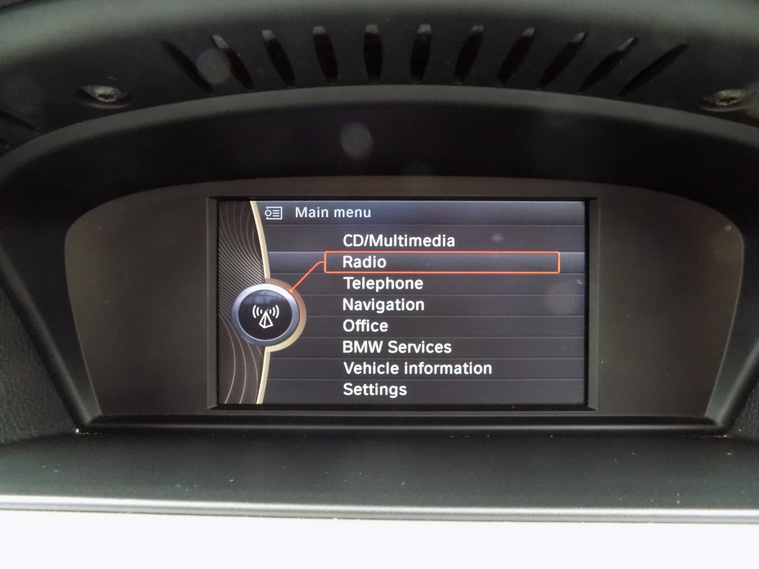 Used BMW 3 Series 2010 for sale - 76531145: Photo 11