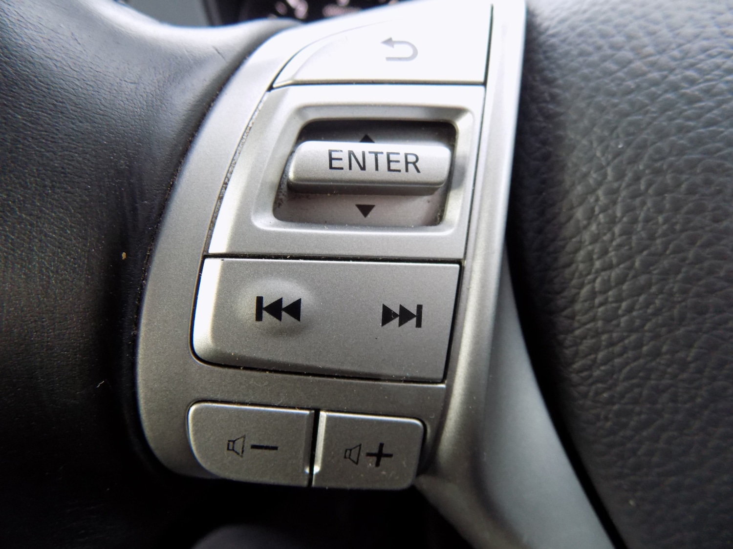 Used Nissan Qashqai 2014 for sale - 77025700: Photo 15