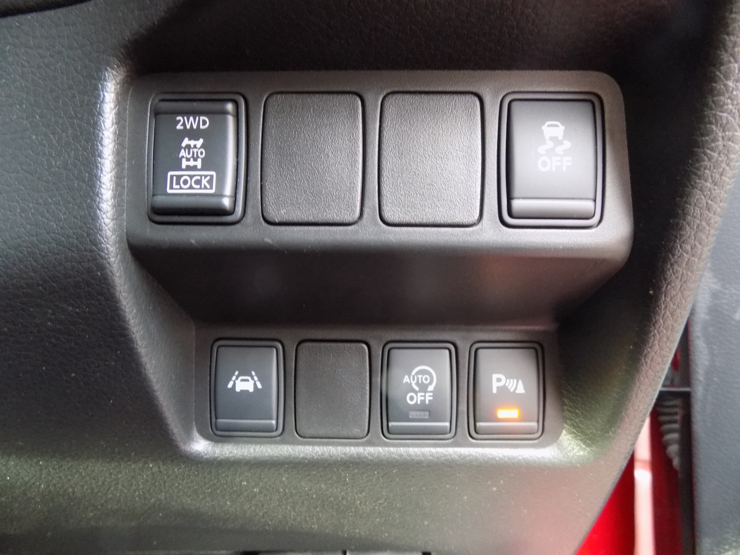 Used Nissan Qashqai 2014 for sale - 77025700: Photo 17