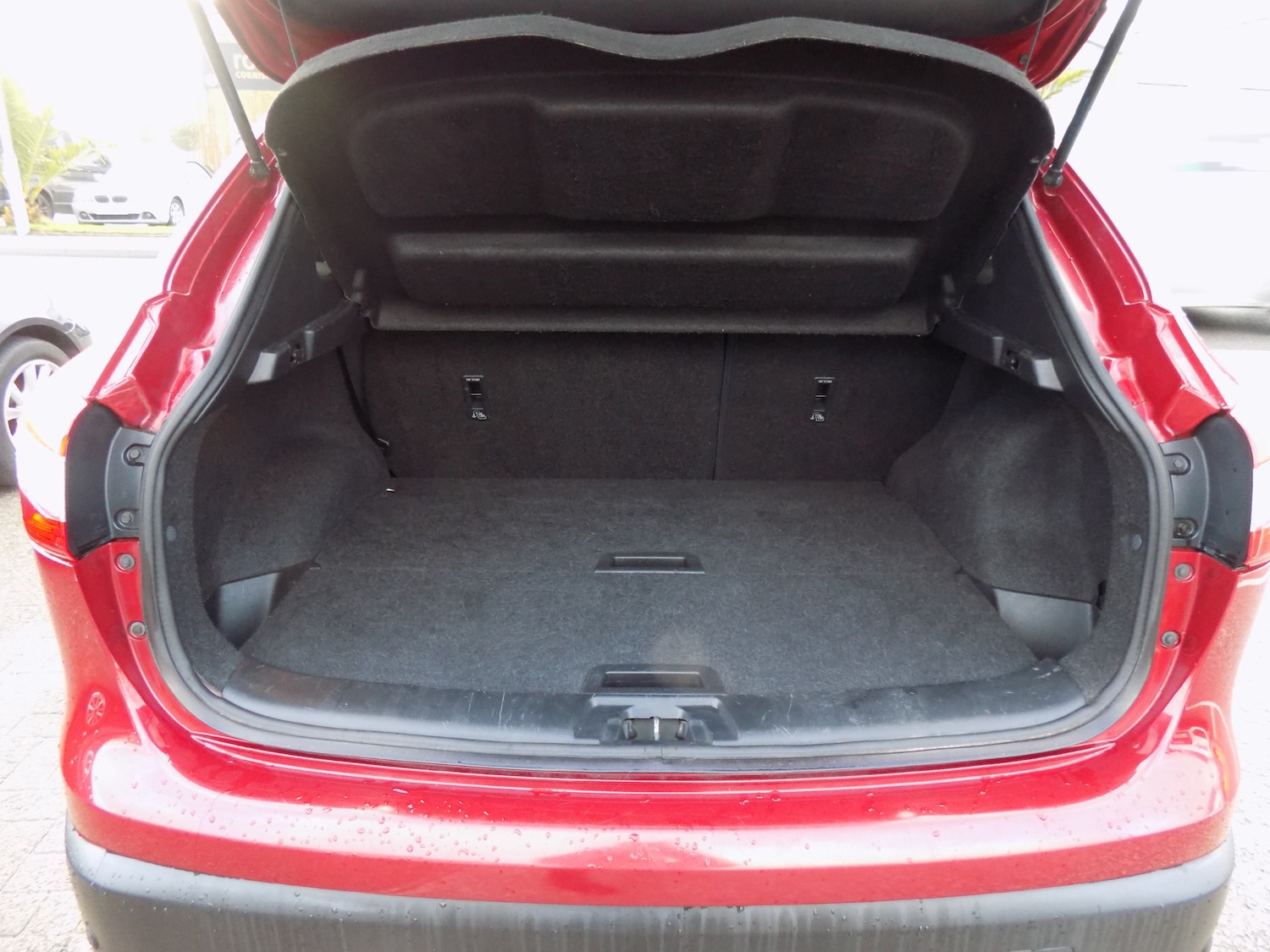 Used Nissan Qashqai 2014 for sale - 77025700: Photo 5