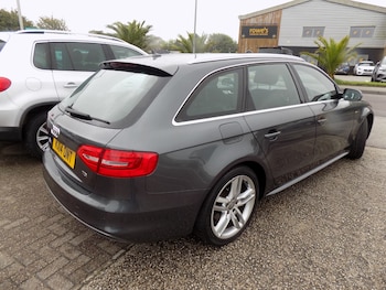 Used Audi A4 2014 for sale - 78725279: Photo
