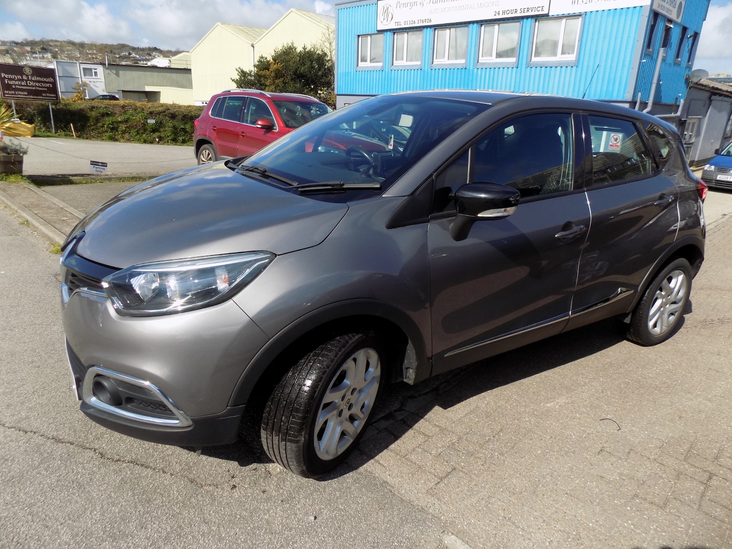 Used Renault Captur 2016 for sale - 77998793: Photo 2