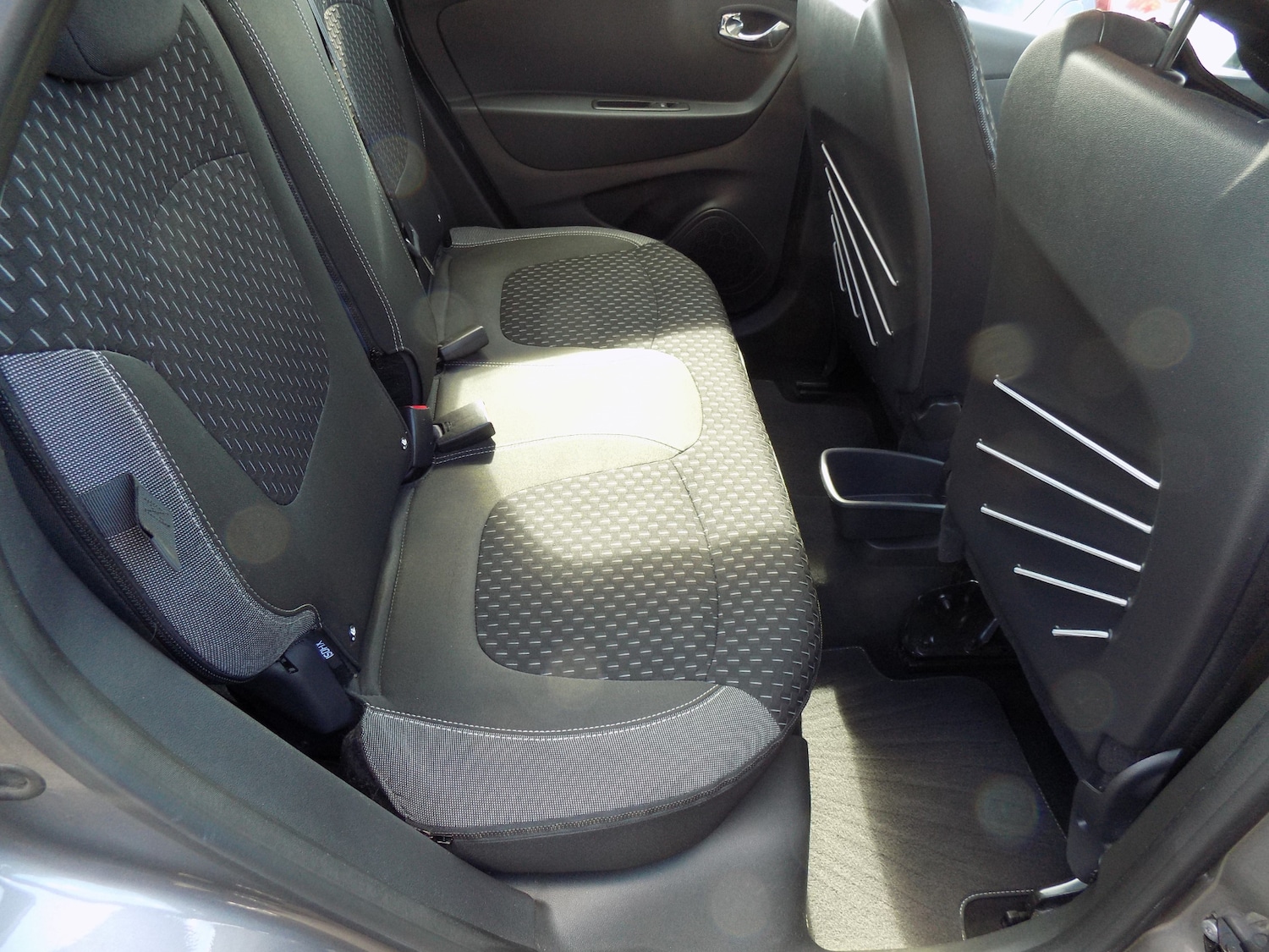 Used Renault Captur 2016 for sale - 77998793: Photo 6