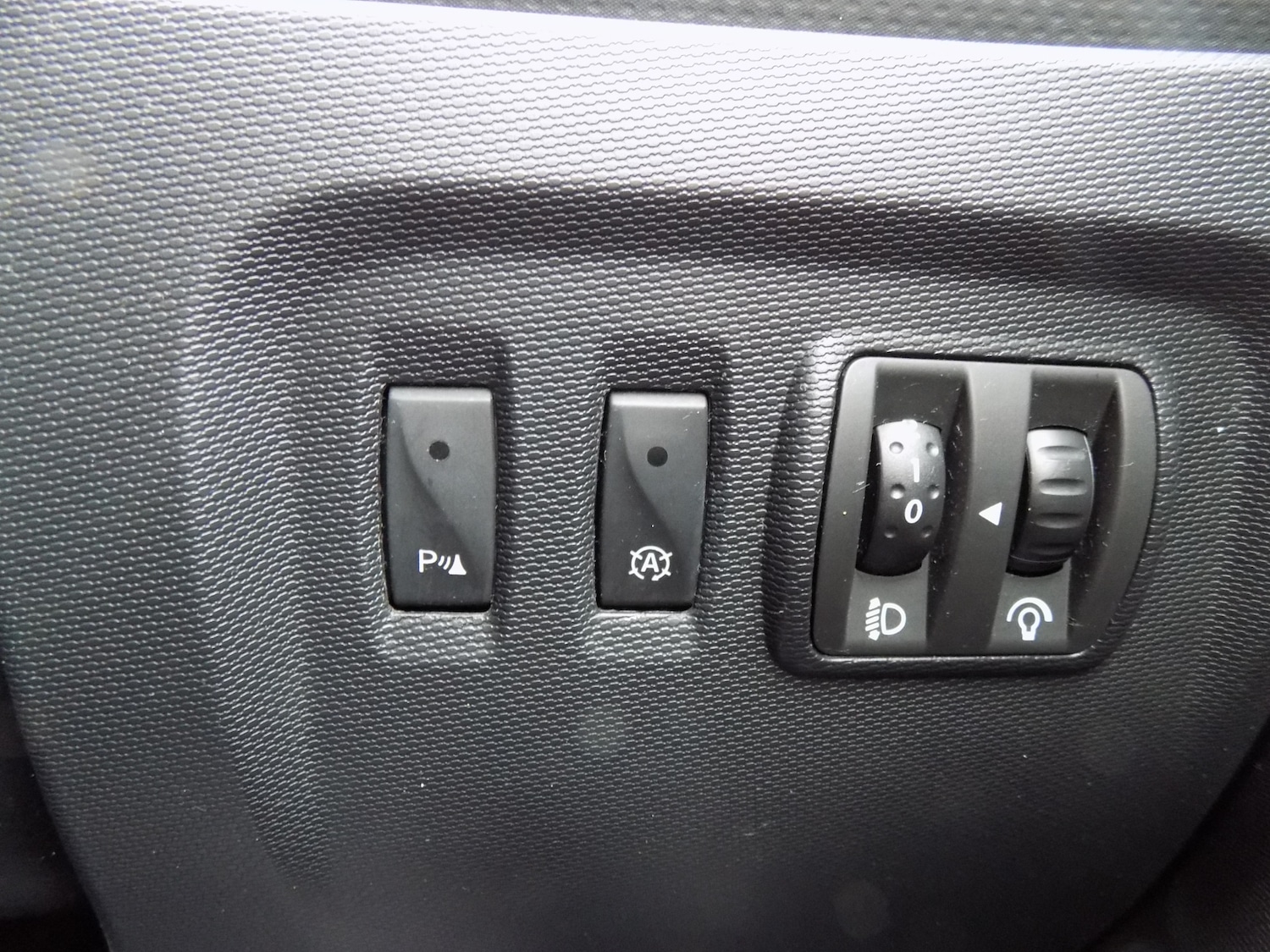 Used Renault Captur 2013 for sale - 77245671: Photo 16