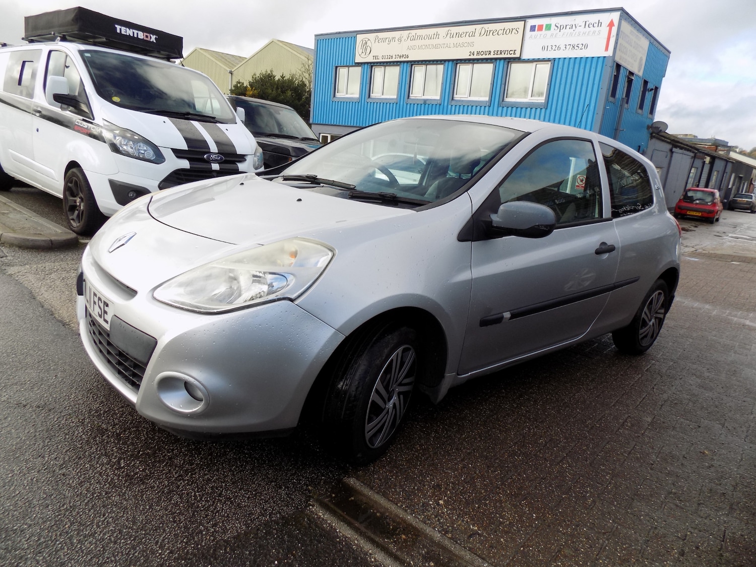 Used Renault Clio 2011 for sale - 77504386: Photo 2