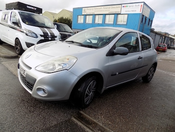 Used Renault Clio 2011 for sale - 77504386: Photo