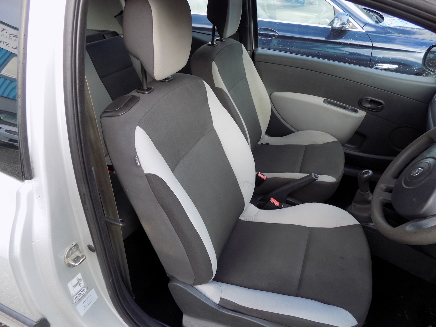 Used Renault Clio 2011 for sale - 77504386: Photo 5