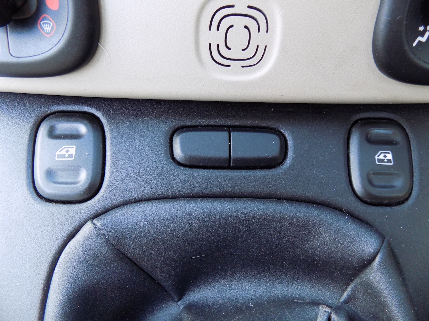 Used Fiat Panda 2014 for sale - 76878011: Photo 12