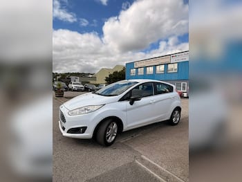 Used Ford Fiesta 2015 for sale - 79674149: Photo