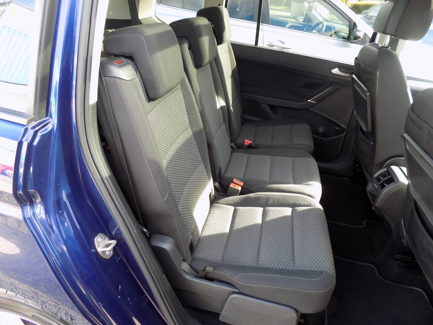 Used Volkswagen Touran 2018 for sale - 76222070: Photo 7