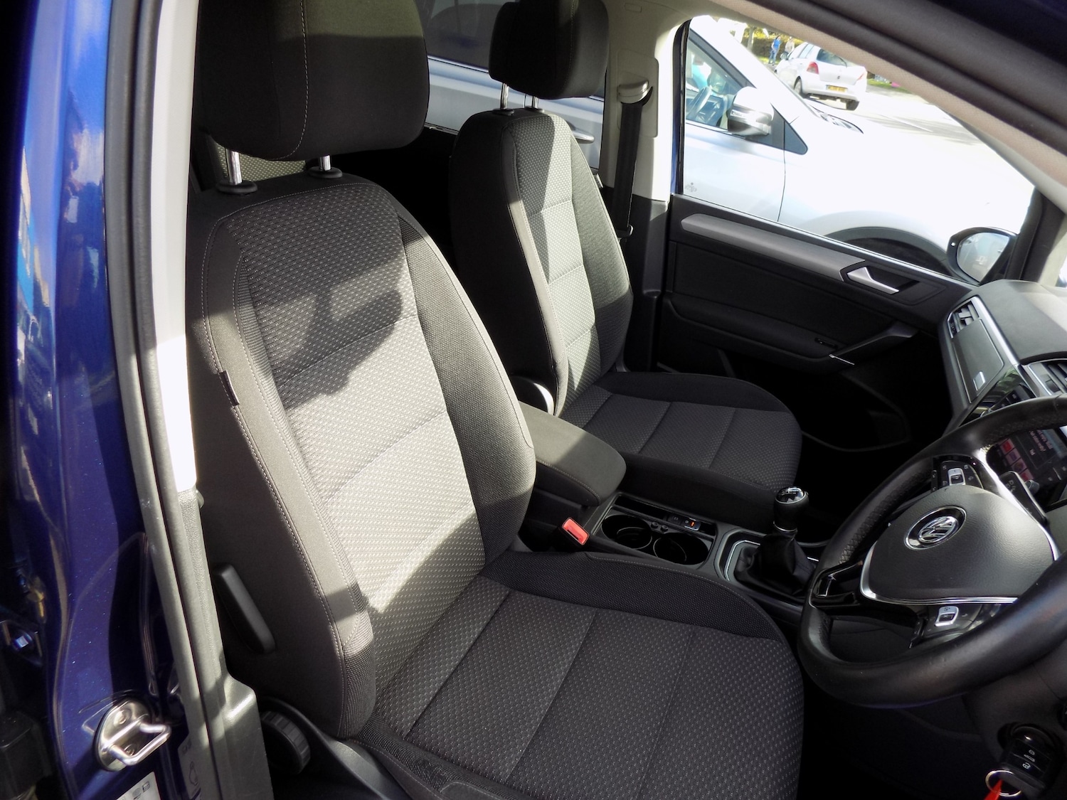 Used Volkswagen Touran 2018 for sale - 76222070: Photo 8