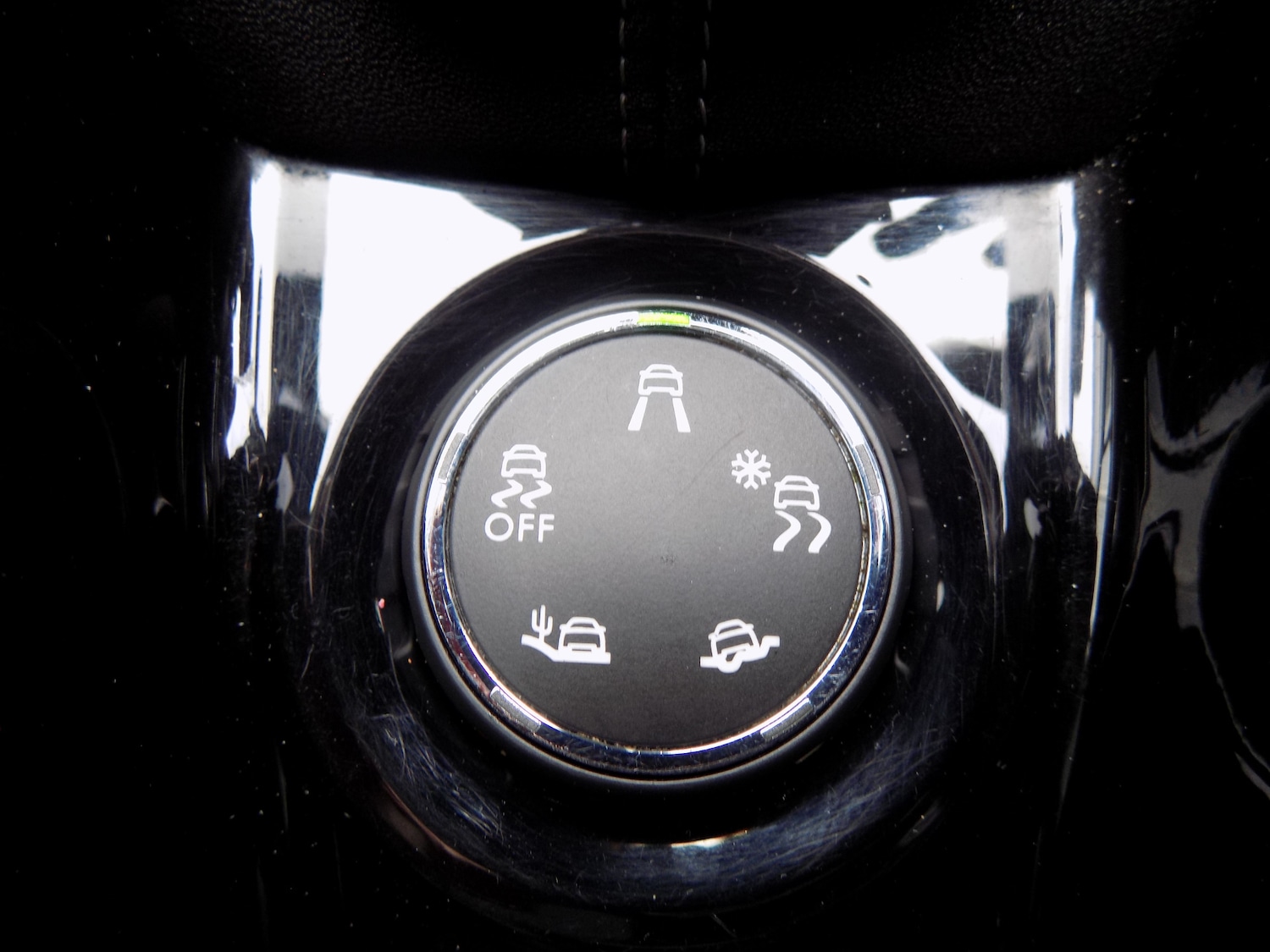 Used Peugeot 2008 2016 for sale - 77845084: Photo 13