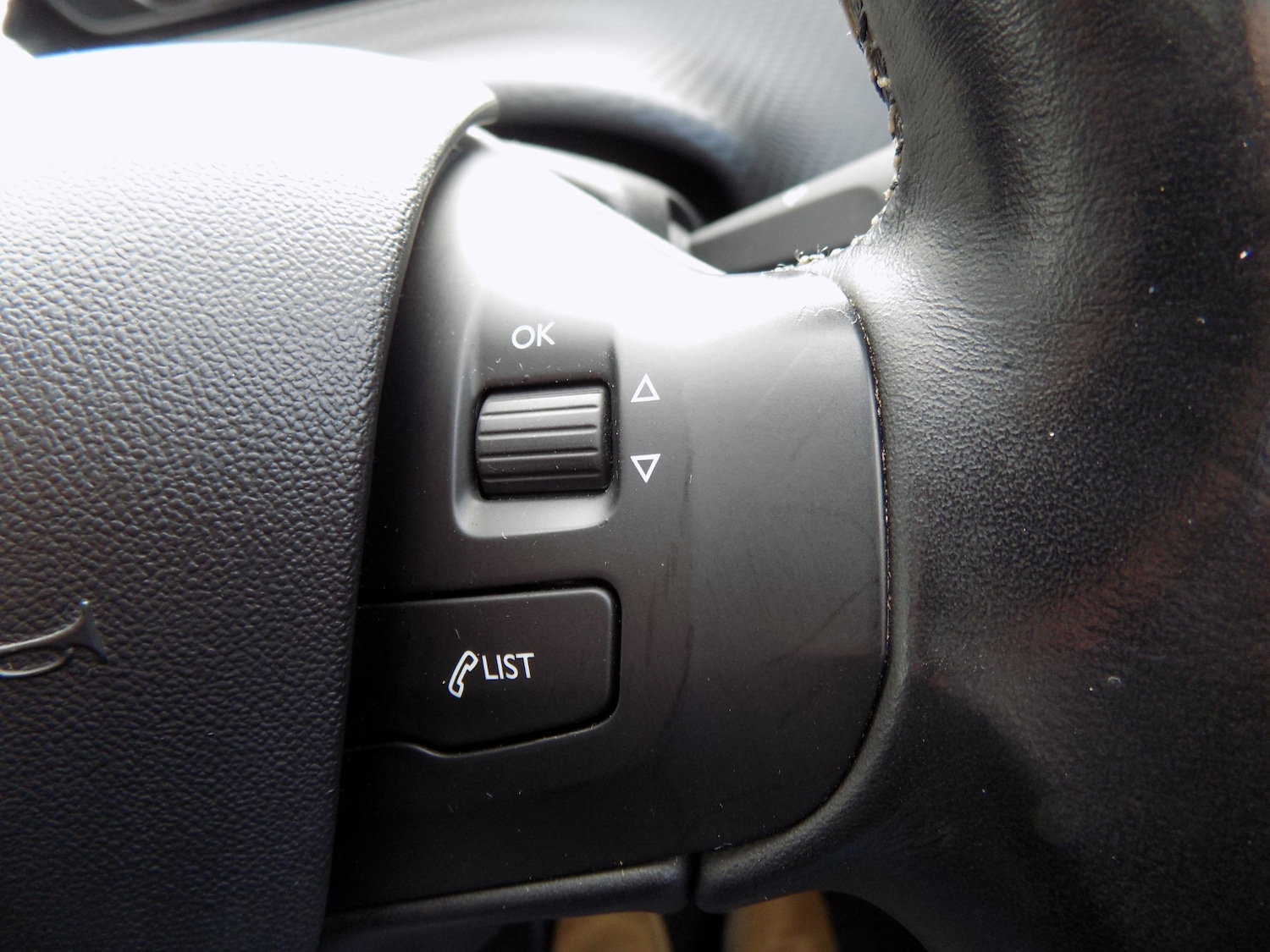 Used Peugeot 2008 2016 for sale - 77845084: Photo 15