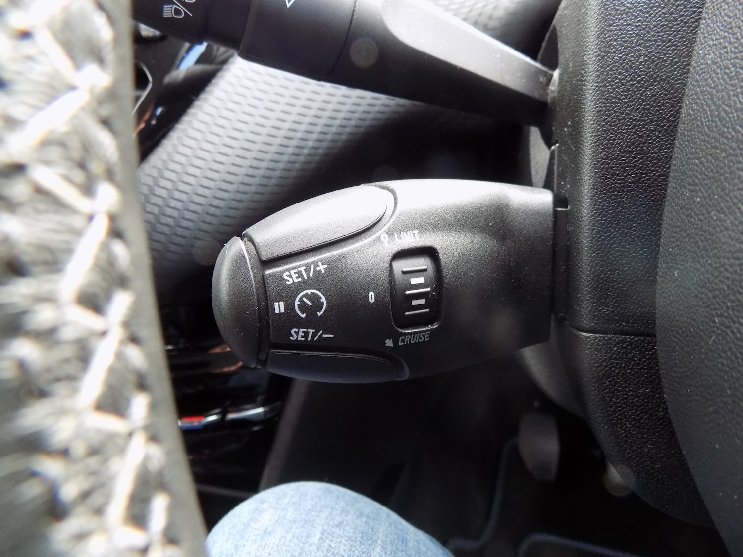 Used Peugeot 2008 2016 for sale - 77845084: Photo 16