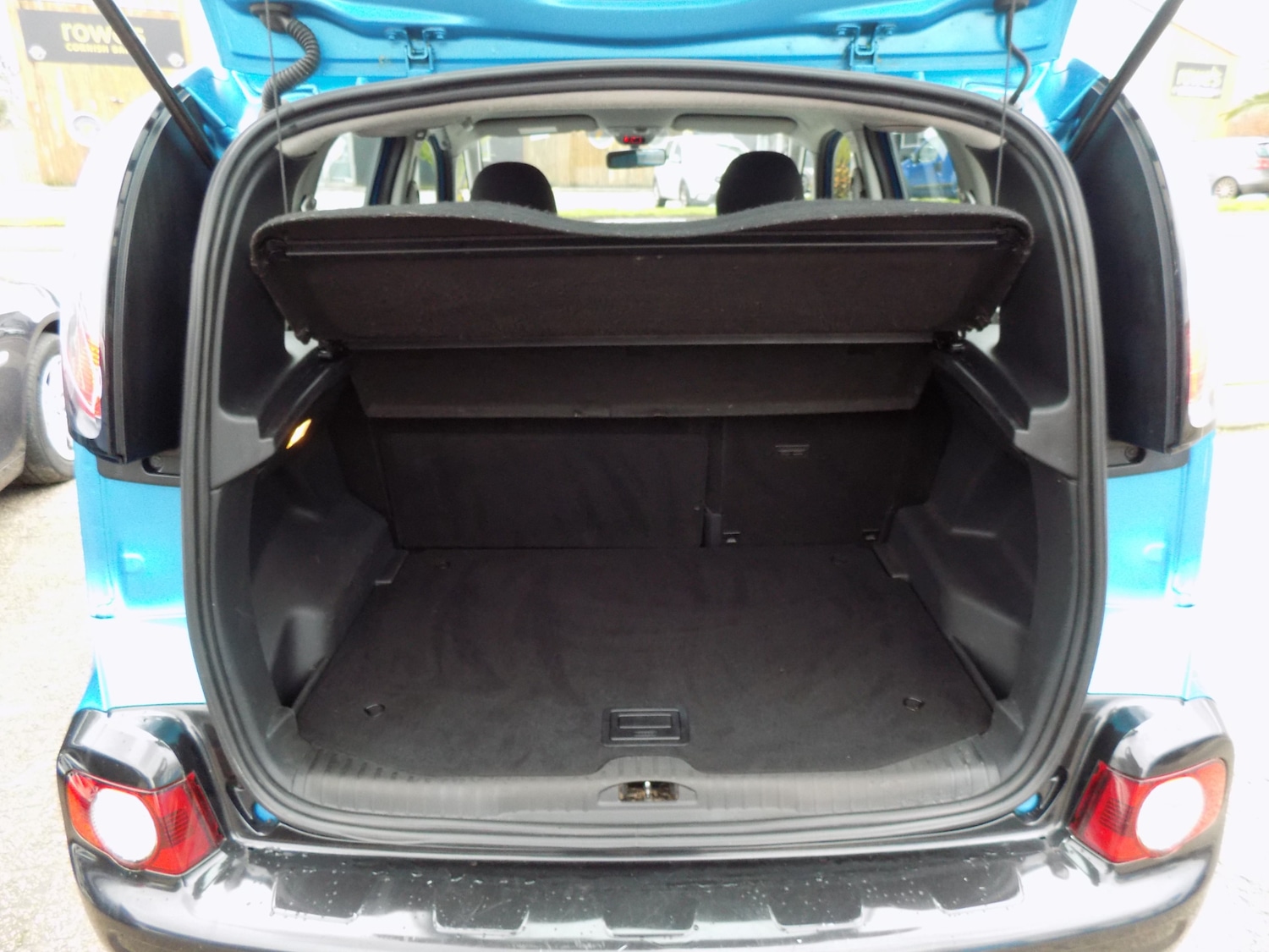 Used Citroen C3 Picasso 2010 for sale - 77011982: Photo 5