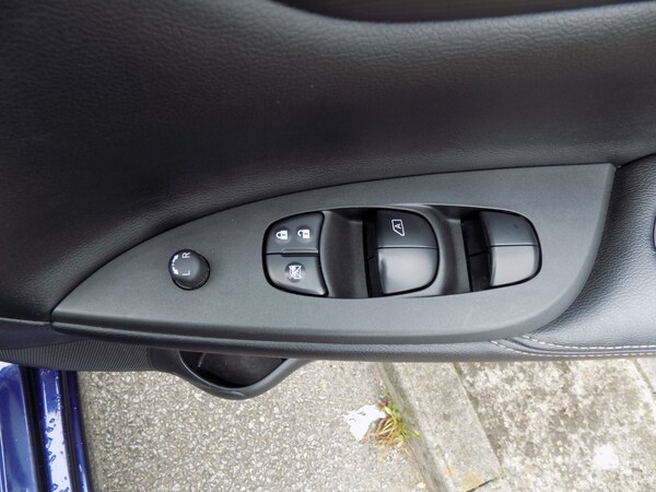 Used Nissan Pulsar 2015 for sale - 76230937: Photo 12