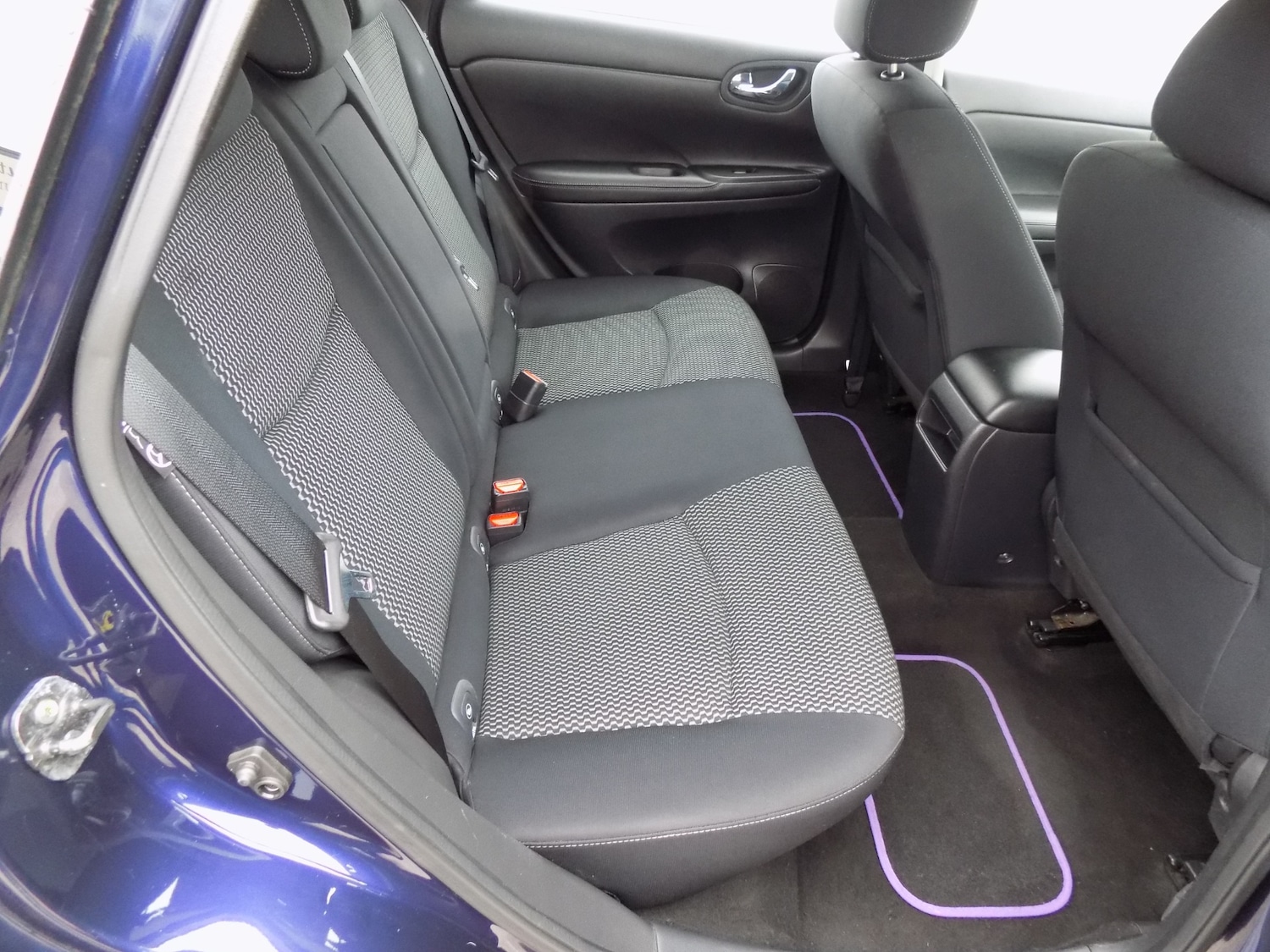 Used Nissan Pulsar 2015 for sale - 76230937: Photo 6