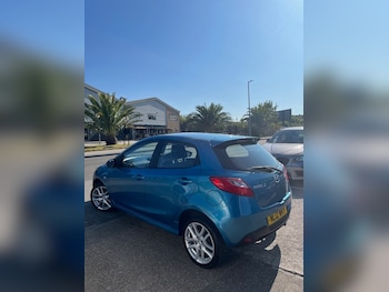 Used Mazda Mazda2 2012 for sale - 79384229: Photo