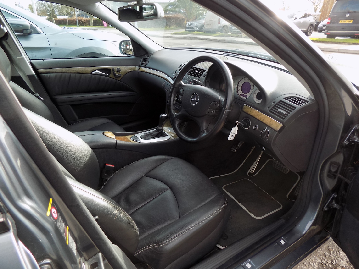 Used Mercedes-Benz E Class 2006 for sale - 77504364: Photo 6