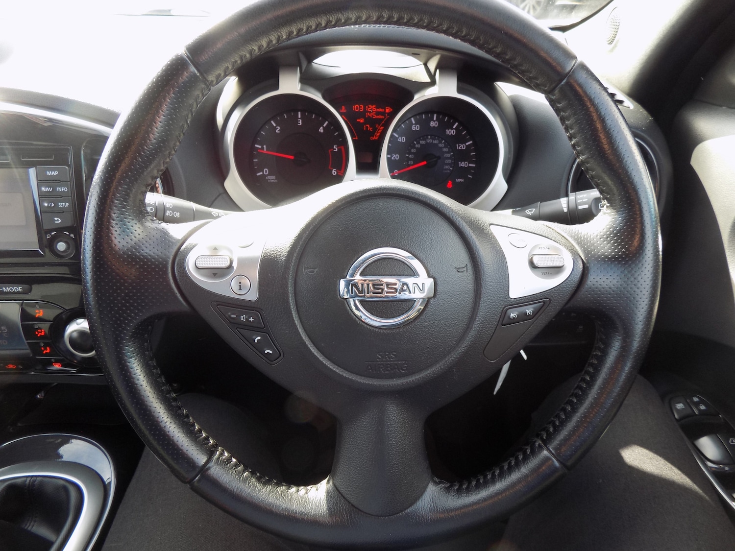 Used Nissan Juke 2015 for sale - 77593075: Photo 9