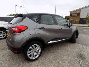 Used Renault Captur 2015 for sale - 78457413: Photo