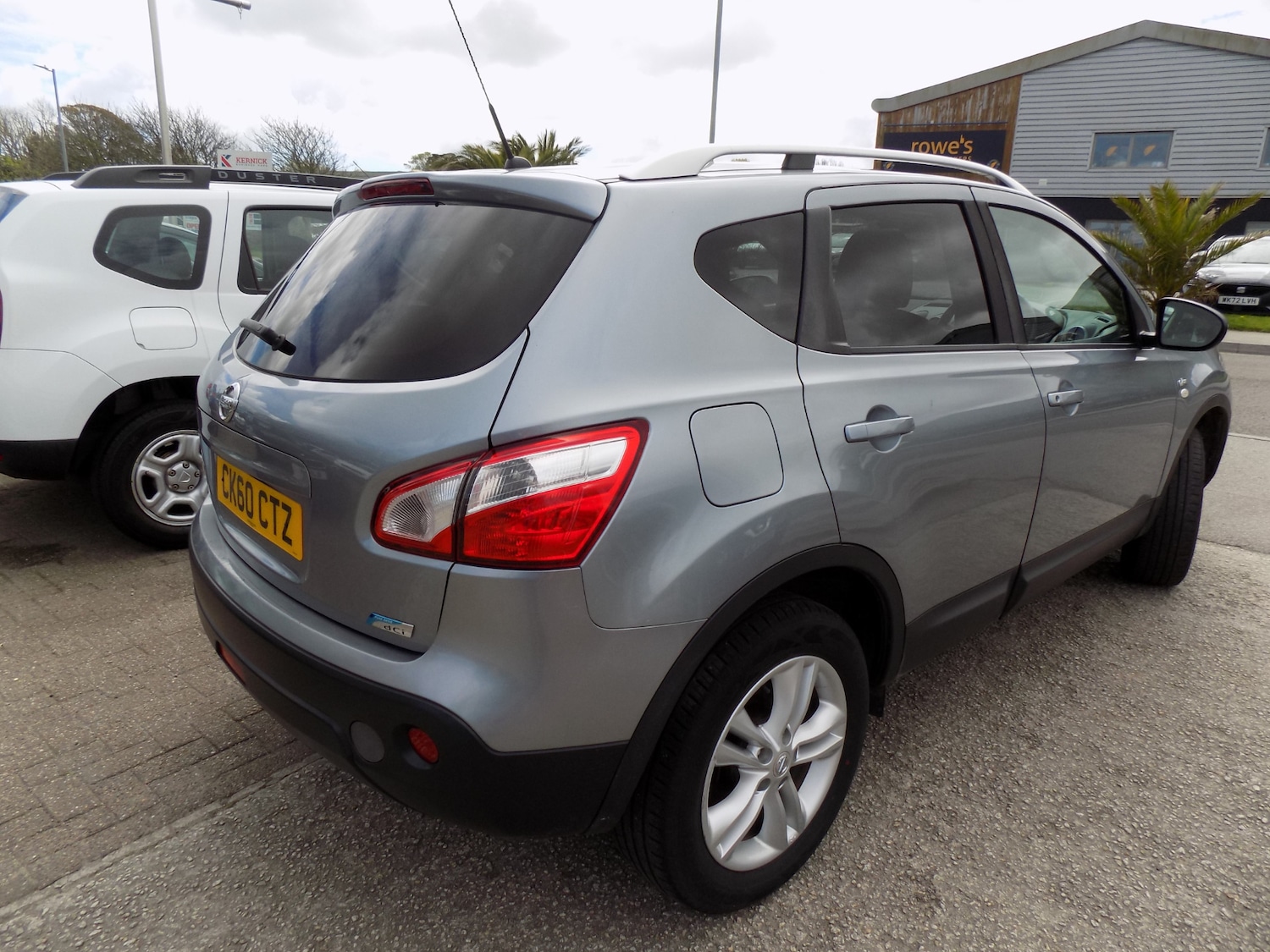 Vehicle 4