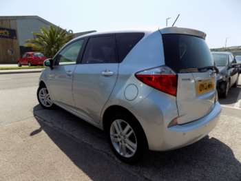 Used Toyota Verso 2013 for sale - 75025924: Photo