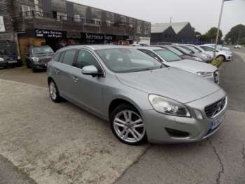 2010 (60) - D5 [205] SE Lux 5dr Geartronic