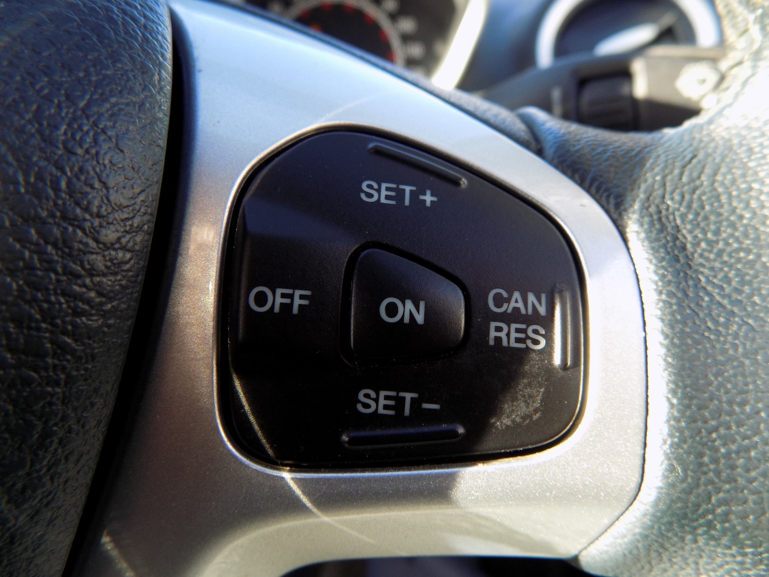 Used Ford Fiesta 2012 for sale - 76649786: Photo 15