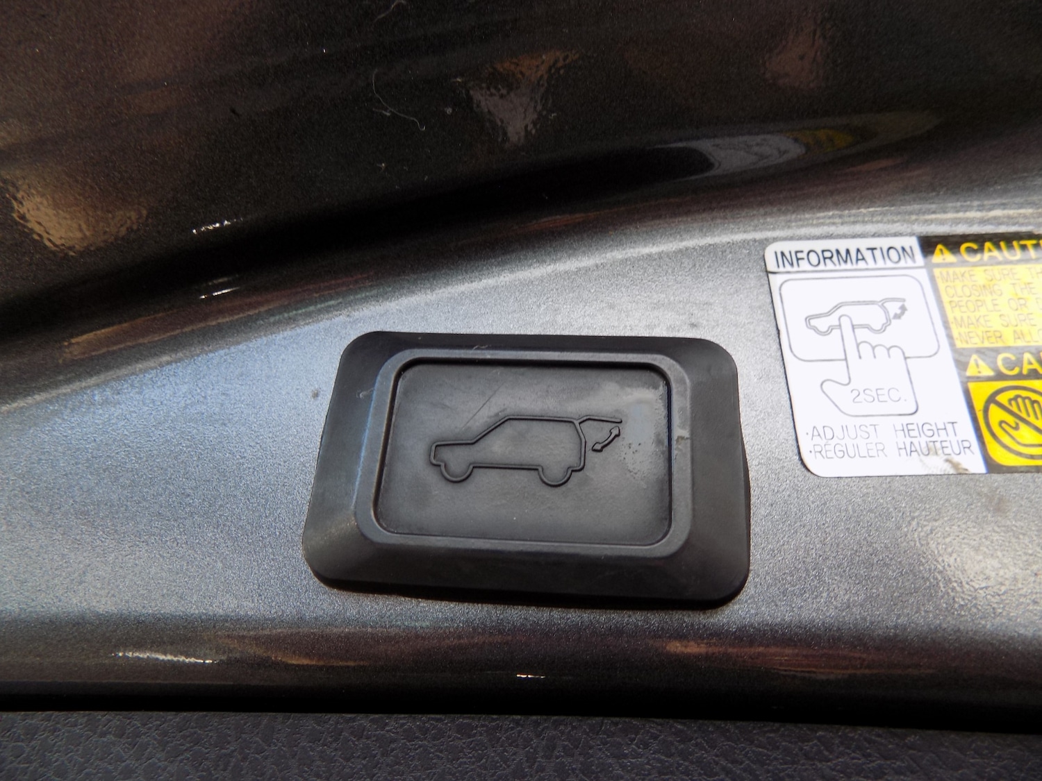 Used Toyota RAV4 2013 for sale - 76222203: Photo 10