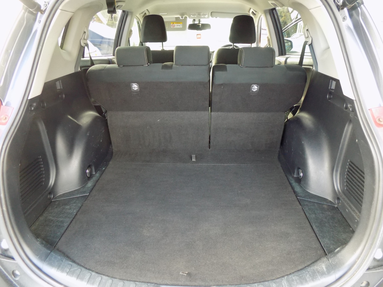 Used Toyota RAV4 2013 for sale - 76222203: Photo 11