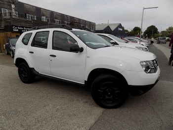 Used Dacia Duster 2017 for sale - 78725275: Photo