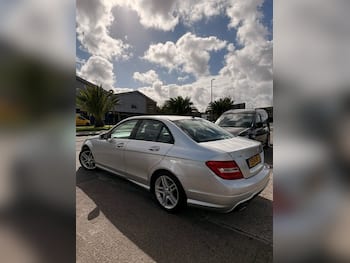 Used Mercedes-Benz C Class 2014 for sale - 79674180: Photo