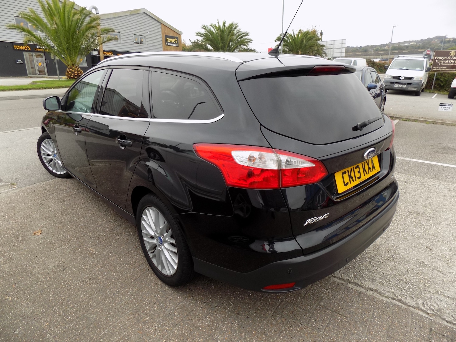 Used Ford Focus 2013 for sale - 76230878: Photo 3