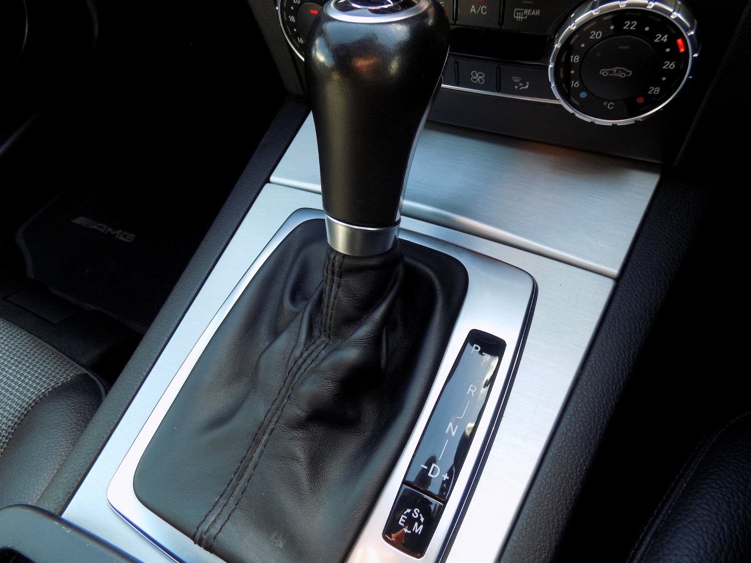 Used Mercedes-Benz C Class 2013 for sale - 77845066: Photo 16