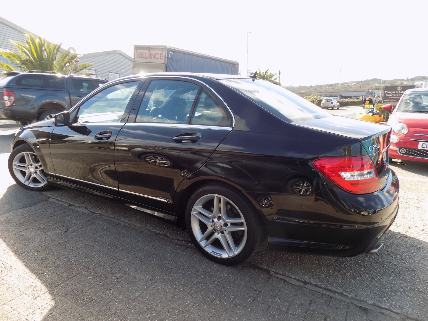 Used Mercedes-Benz C Class 2013 for sale - 77845066: Photo 4