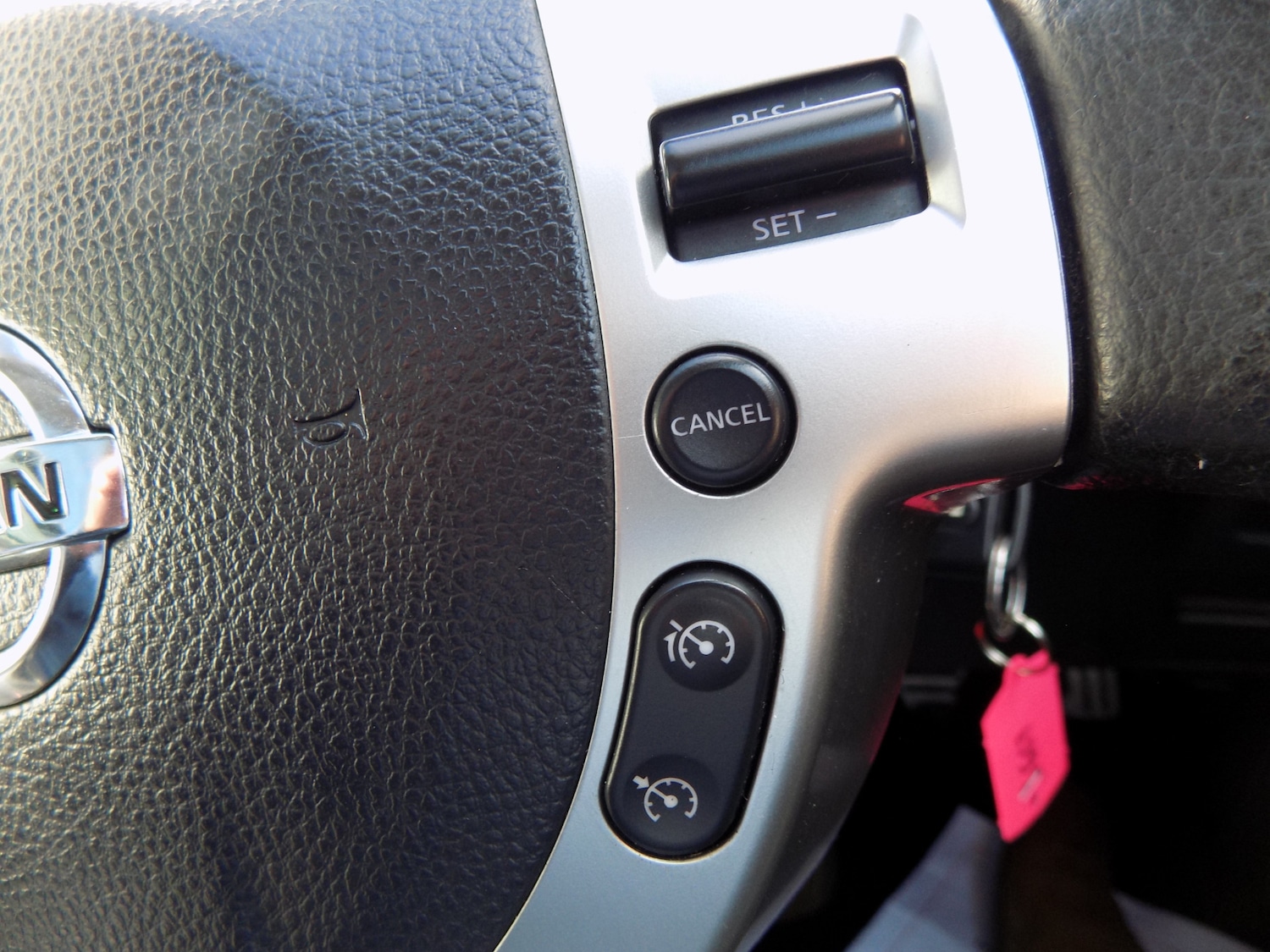 Used Nissan Qashqai 2012 for sale - 77975728: Photo 15