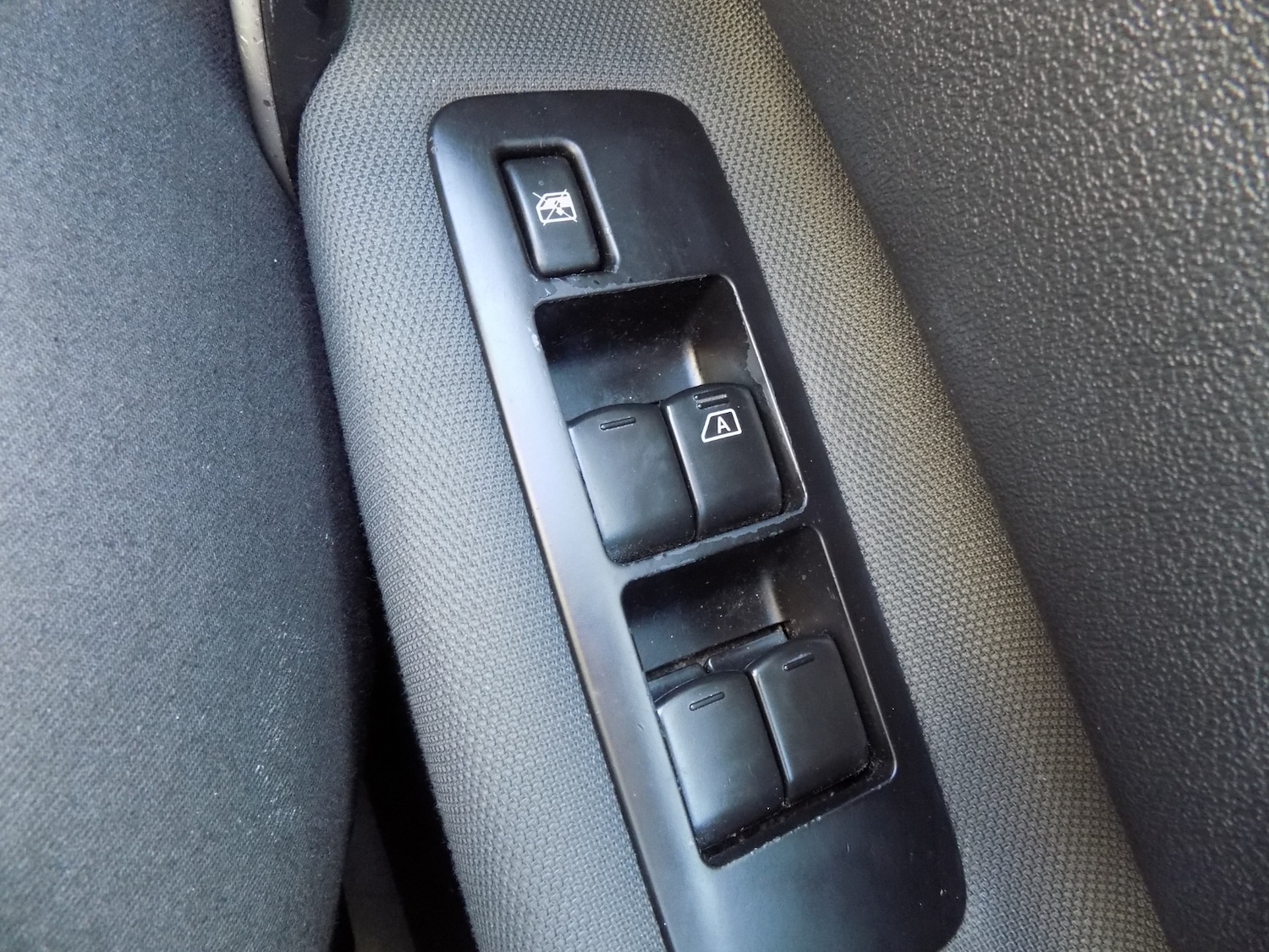 Used Nissan Qashqai 2012 for sale - 77975728: Photo 17