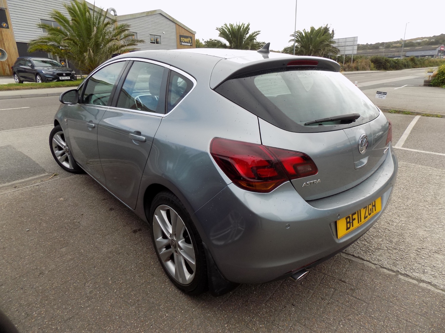 Vehicle 3