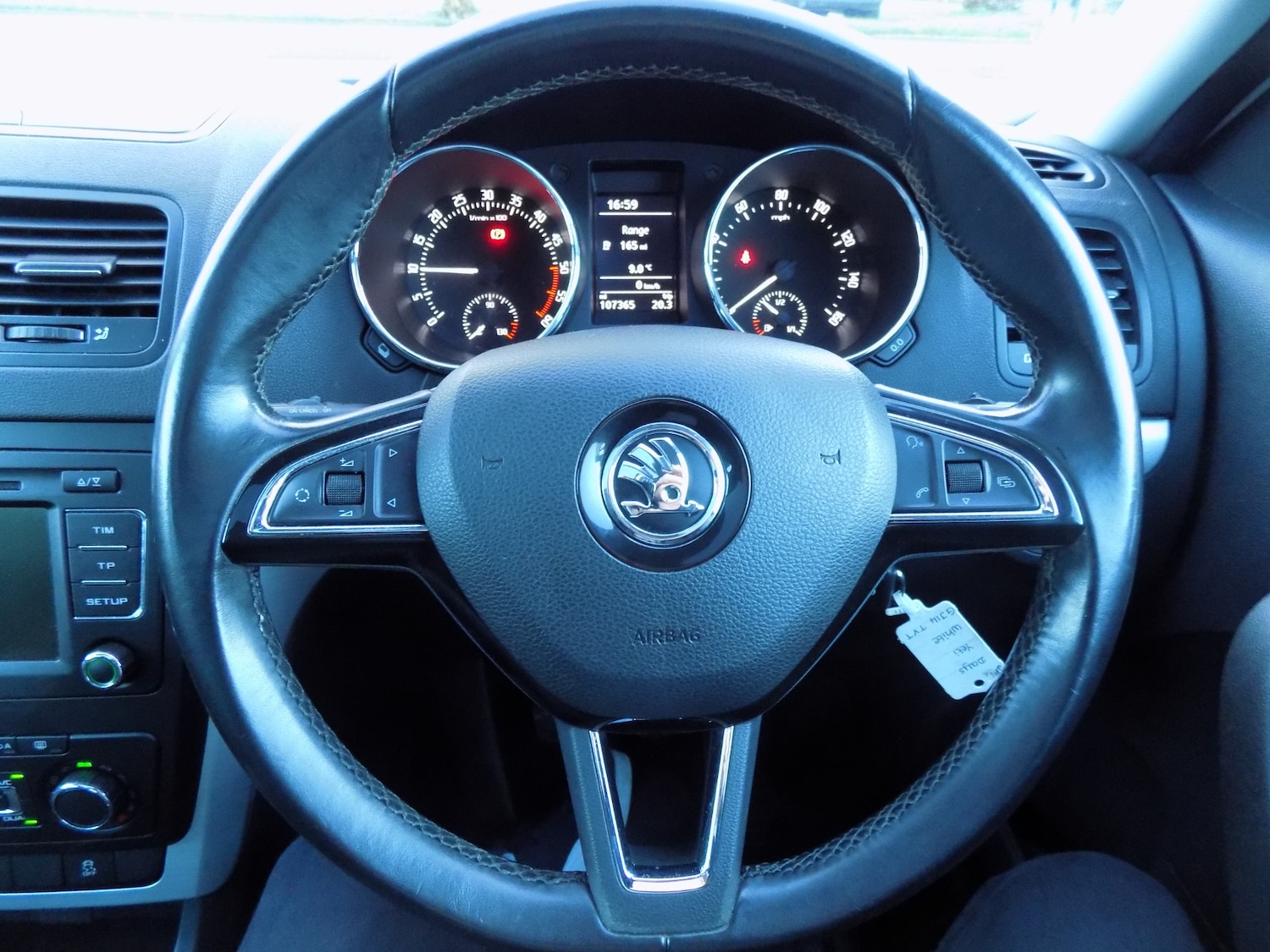 Used Skoda Yeti 2014 for sale - 77435364: Photo 9