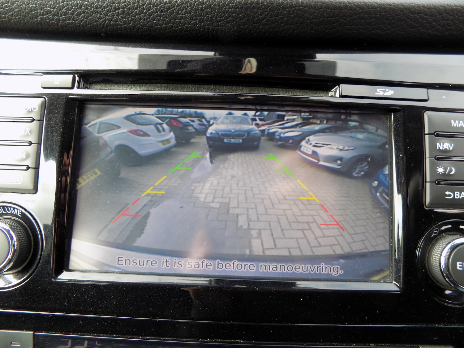 Used Nissan Qashqai 2015 for sale - 77593064: Photo 13