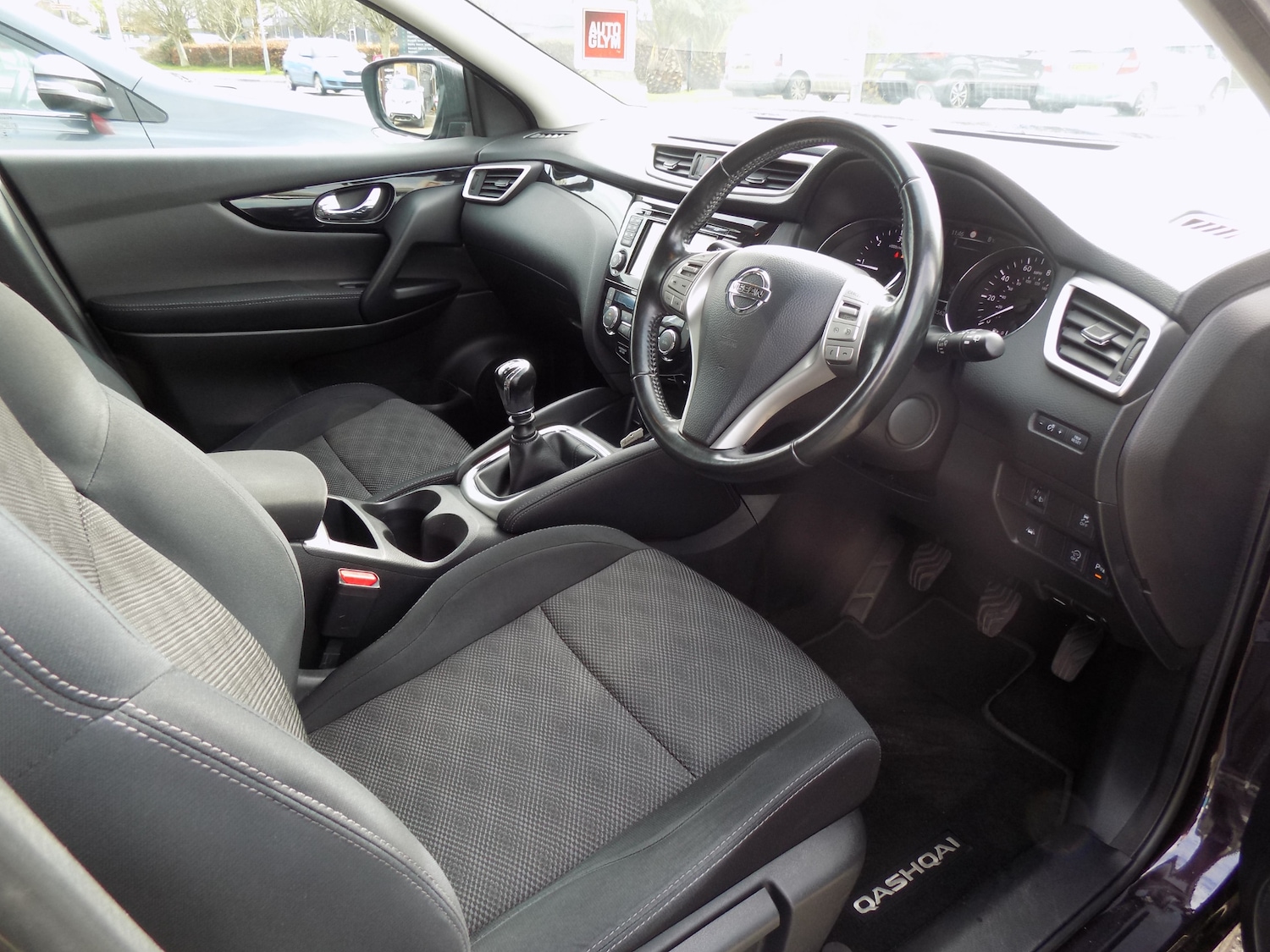 Used Nissan Qashqai 2015 for sale - 77593064: Photo 6