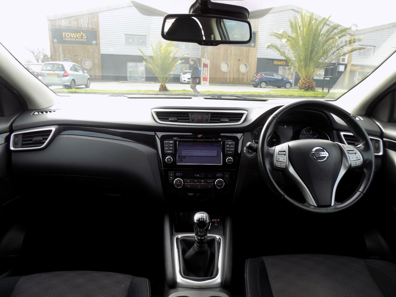 Used Nissan Qashqai 2015 for sale - 77593064: Photo 9