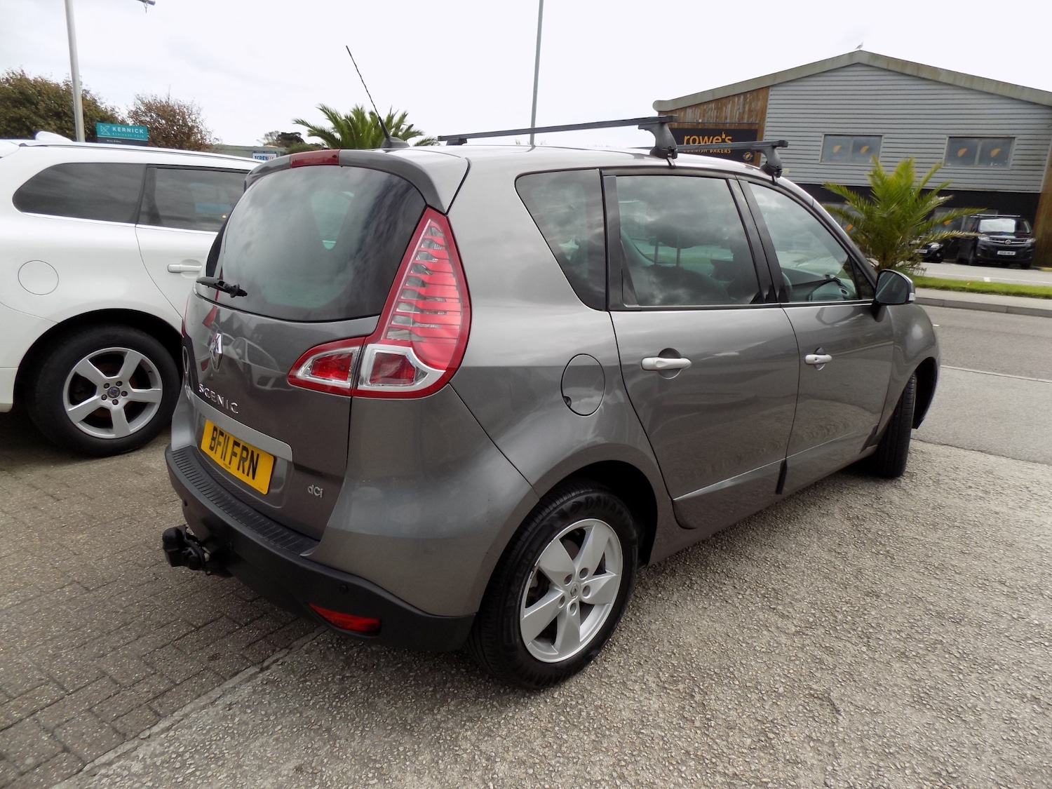 Used Renault Scenic 2011 for sale - 75970727: Photo 4
